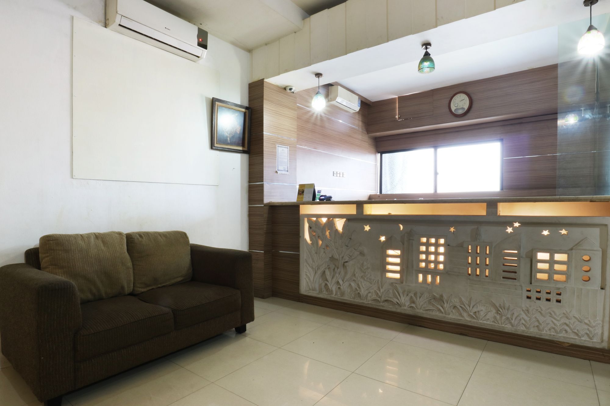 Penthouse Hotel Yakarta Exterior foto