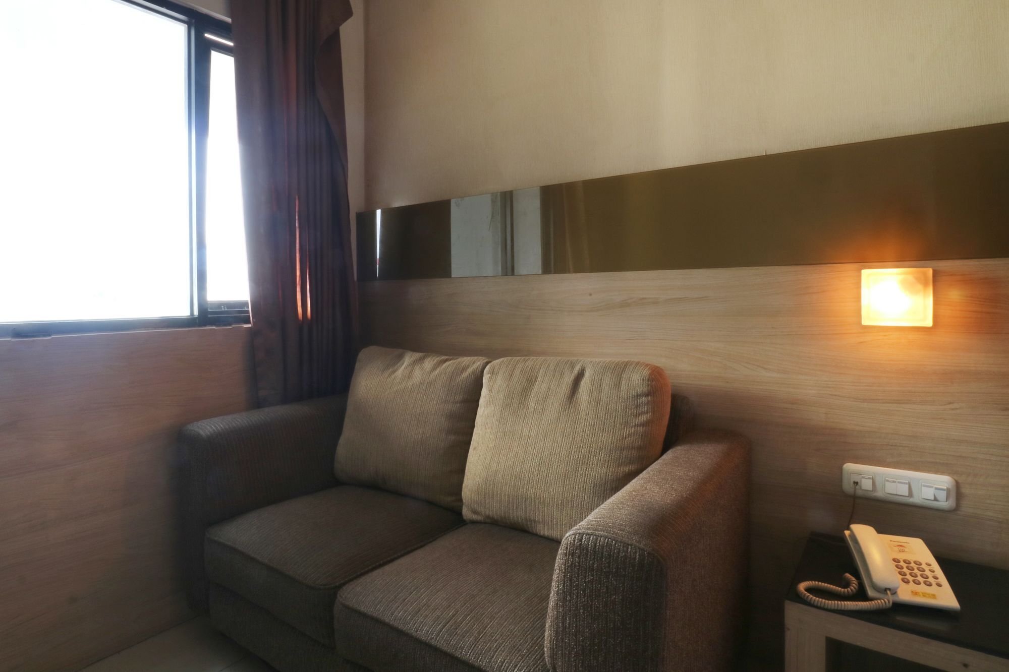 Penthouse Hotel Yakarta Exterior foto